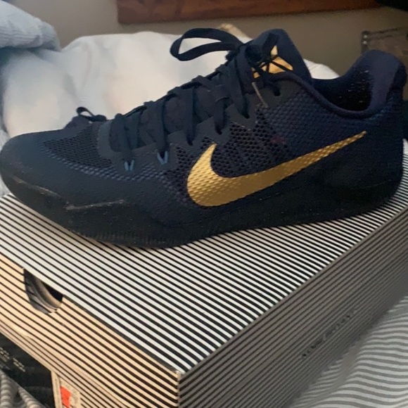 Kobe 11 Philippines - Picture 1 of 3